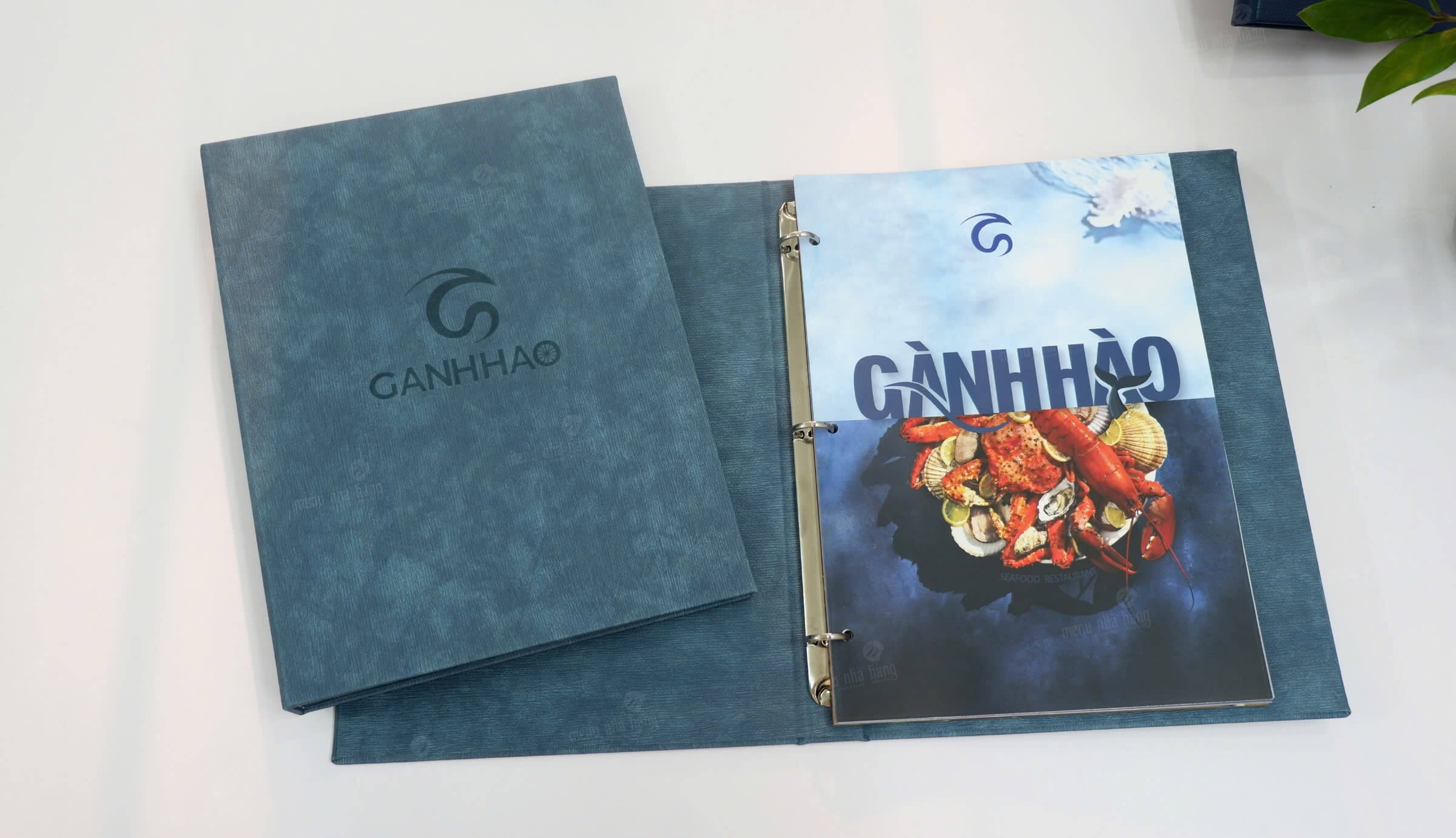 Cuốn menu nhà hàng Gánh Hào
