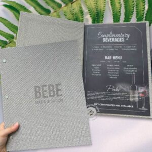 Mẫu thiết kế menu bằng bìa da logo dập chìm ấn tượng