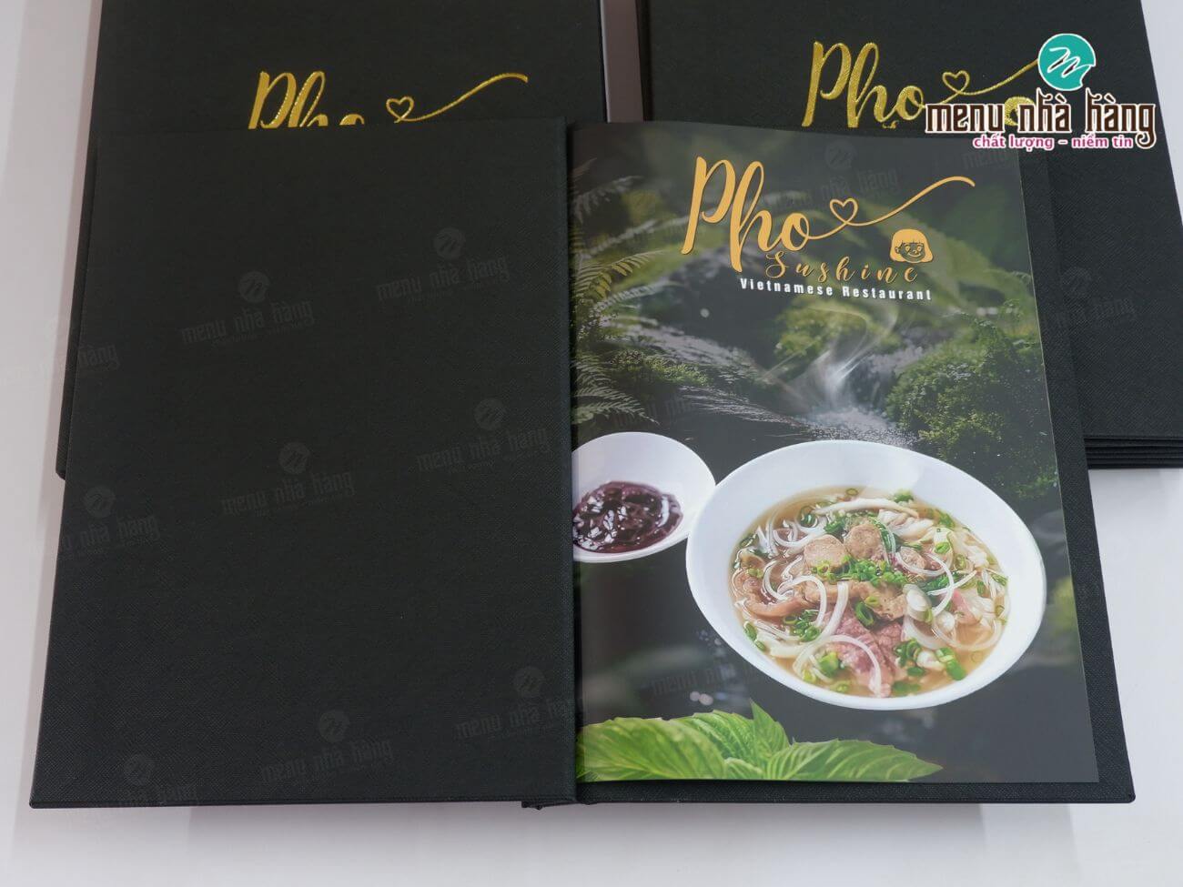 Mẫu in menu bằng giấy nhựa cho nhà hàng Phở